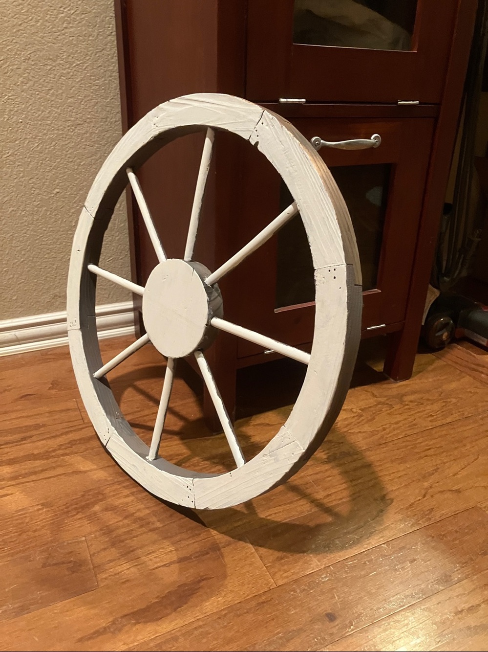 Wooden Wagon Wheel 19 Inch painted